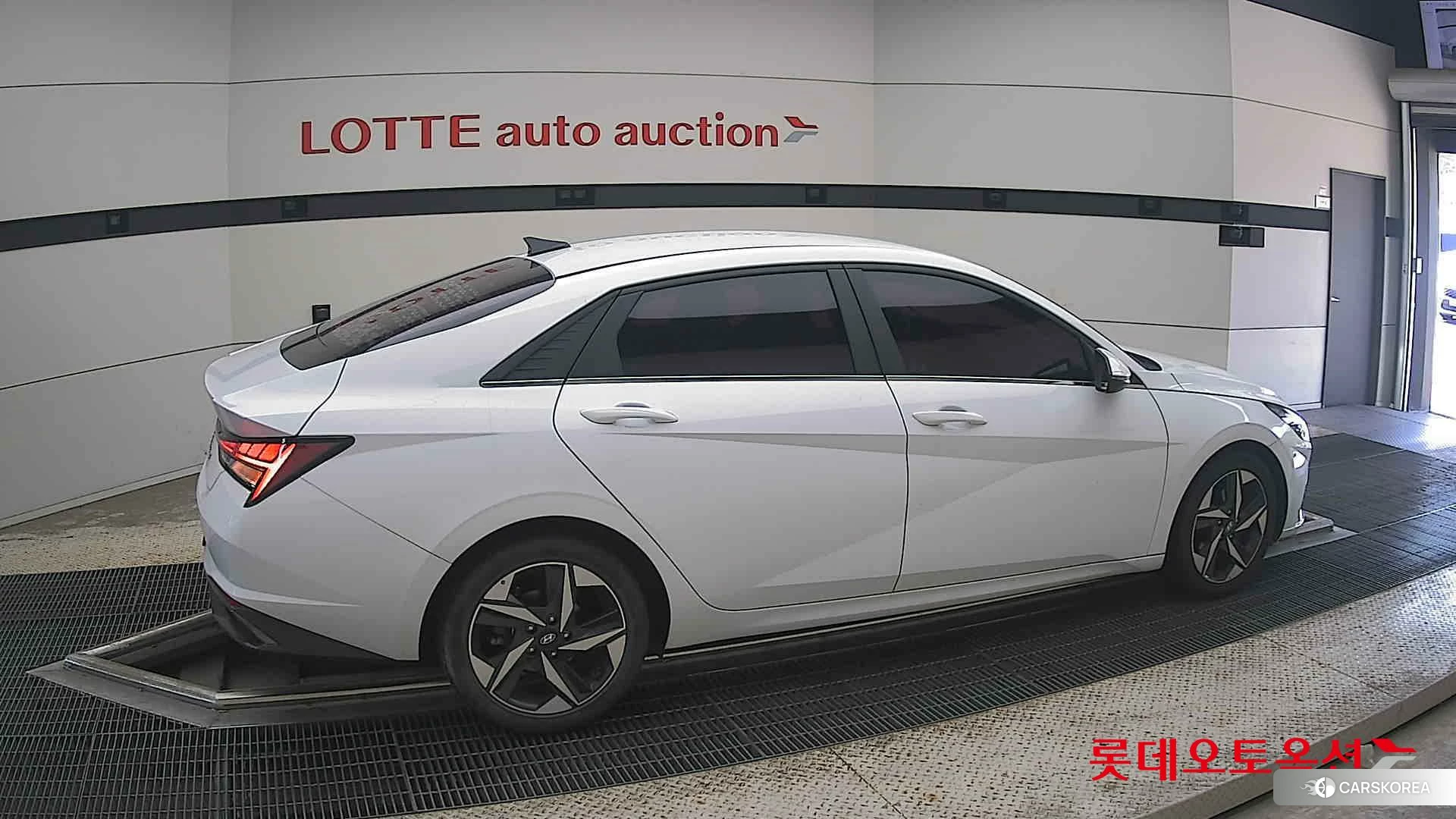 Hyundai Avante id 4679327 из Кореи 9