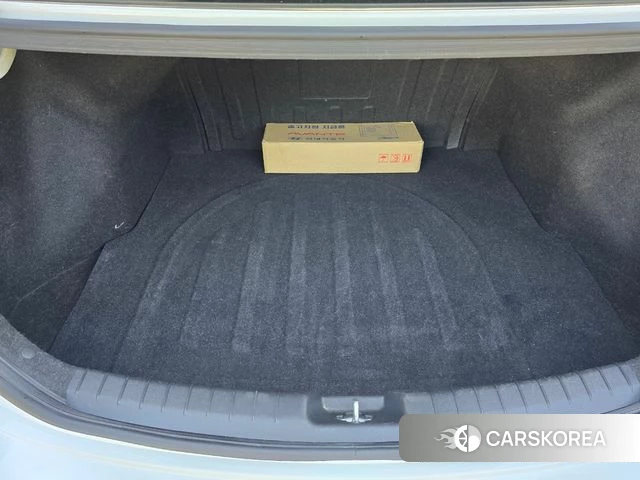 Hyundai Avante AD id 3857420 из Кореи 9