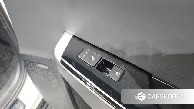 Kia EV6 id 3437399 из Кореи 9