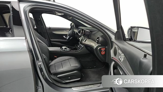 Mercedes-Benz E-Class W213 id 4882268 из Кореи 9