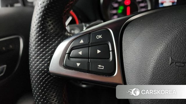 Mercedes-Benz A-Class W176 id 4251347 из Кореи 9
