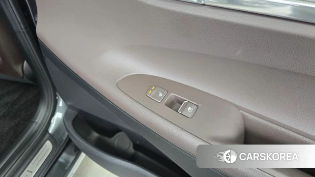 Hyundai The New Grandeur IG Hybrid id 4469609 из Кореи 9