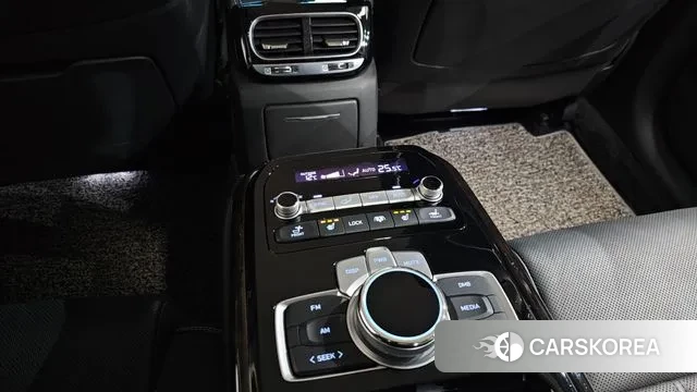 Genesis G90 id 3525880 из Кореи 9