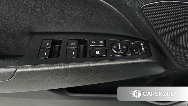 Hyundai The New Avante AD id 3703603 из Кореи 9