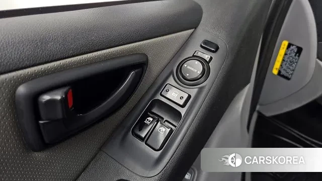 Hyundai The New Grand Starex id 3161845 из Кореи 9