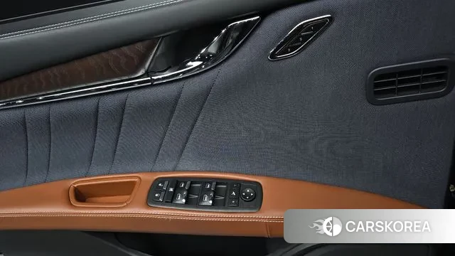 Maserati Quattroporte id 3616825 из Кореи 9