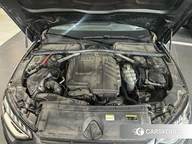 Audi A4L id 3939532 из Китая 9