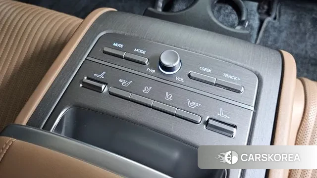 Hyundai Grandeur (GN7) id 3740122 из Кореи 9