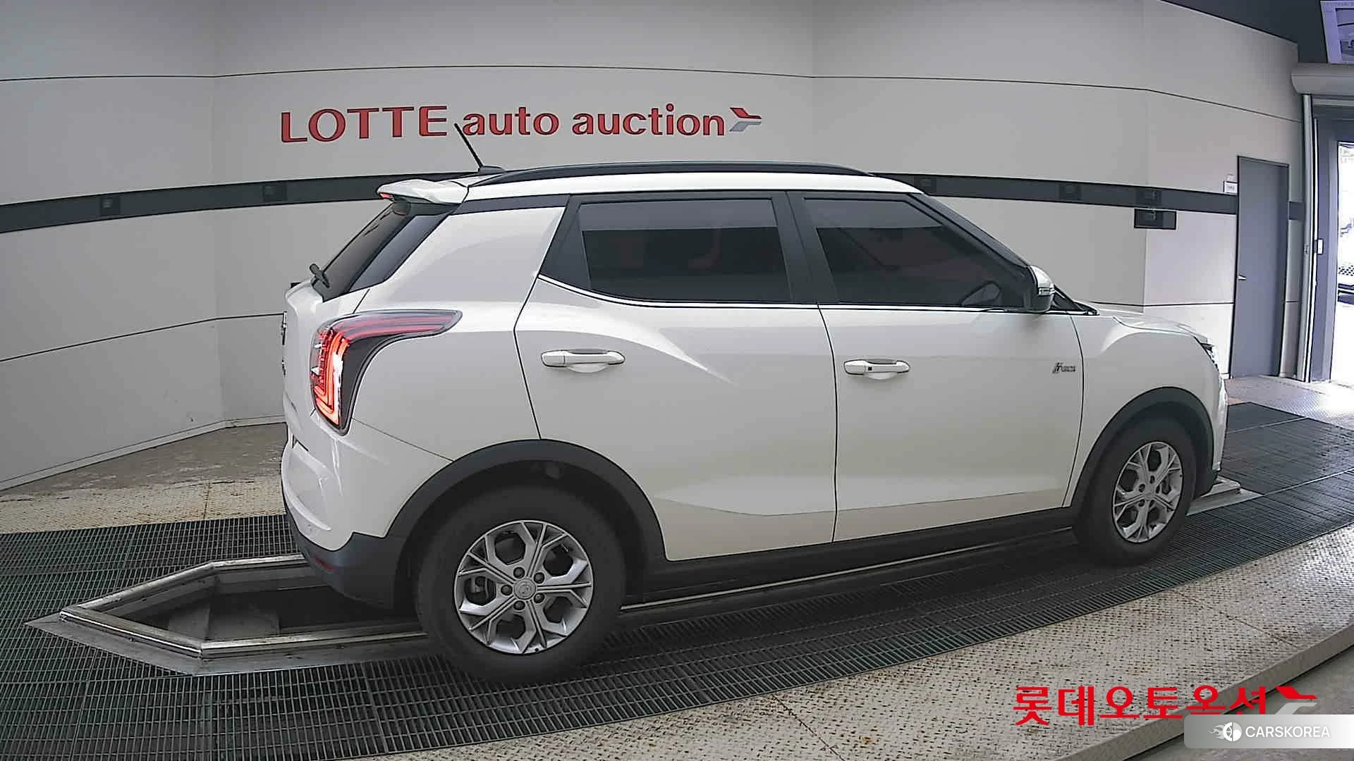 SsangYong Tivoli id 4664359 из Кореи 9
