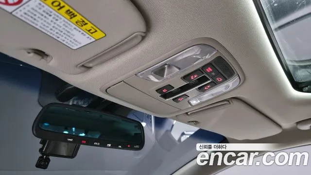 Kia The New Carnival id 2406414 из Кореи 9