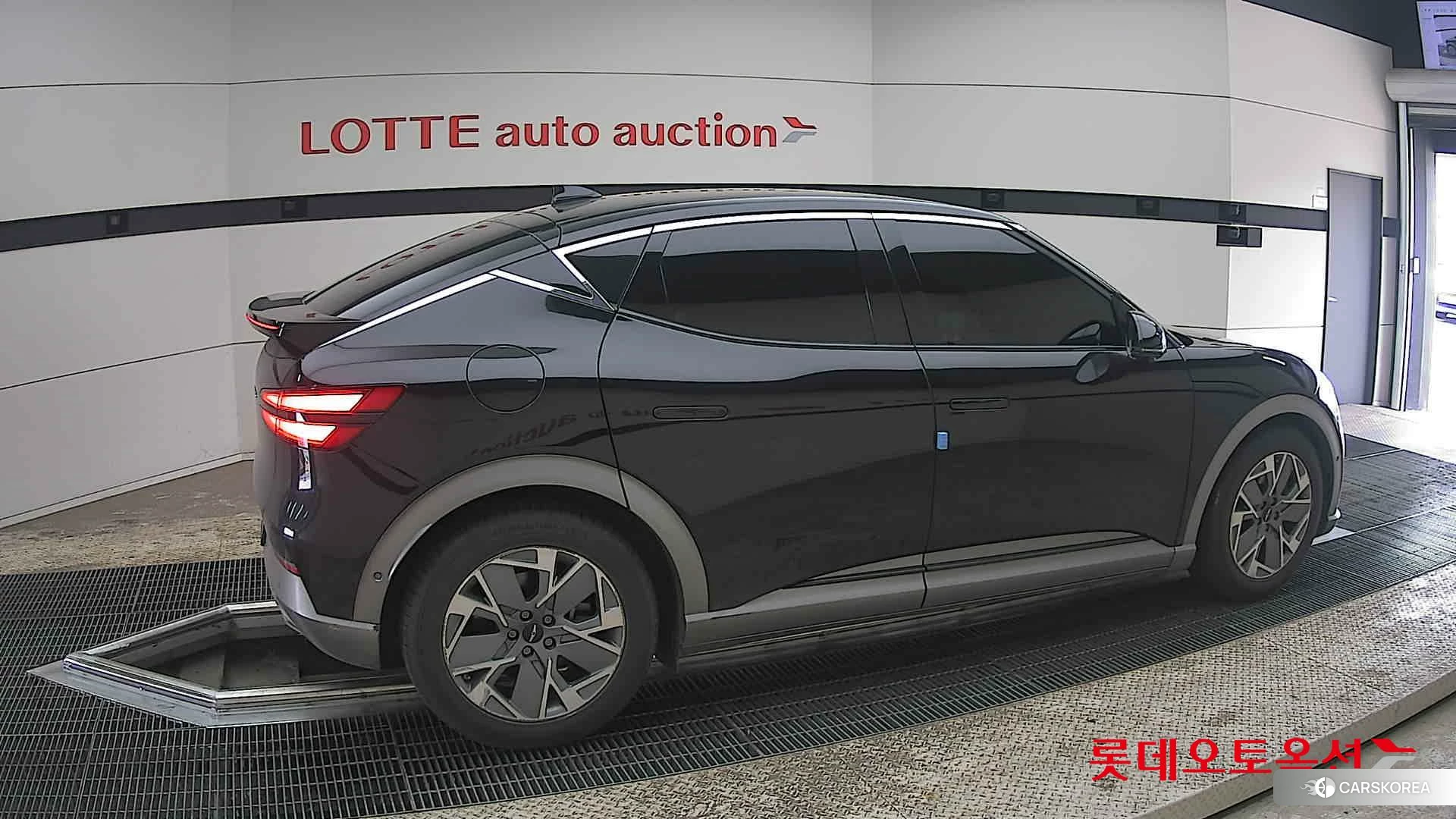 Hyundai GV60 id 3888343 из Кореи 9