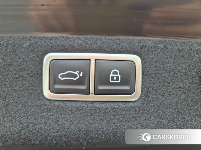 Genesis The New G70 id 3596957 из Кореи 9