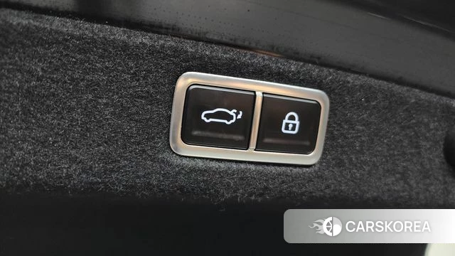 Hyundai Grandeur Hybrid (GN7) id 4222813 из Кореи 9