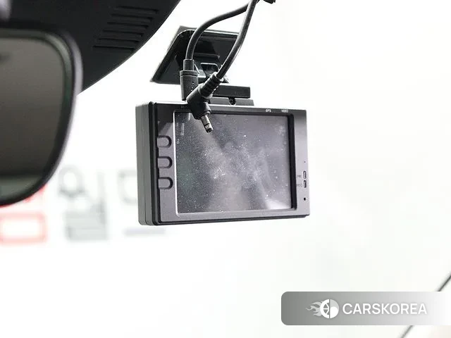 Kia Di Ol Nu Niro id 3069935 из Кореи 9