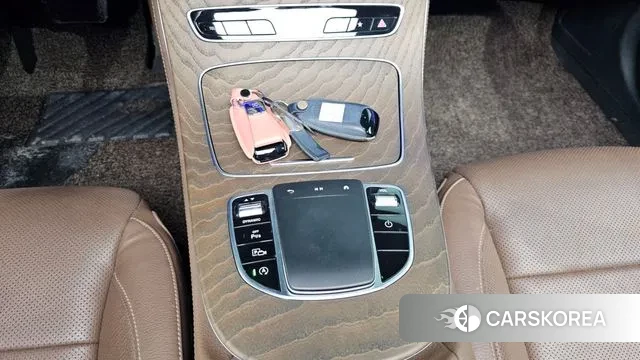 Mercedes-Benz E-Class W213 id 3438183 из Кореи 9