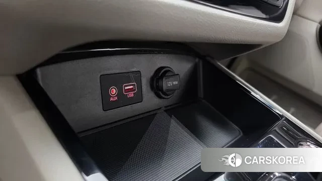 Kia The New Carnival id 3687395 из Кореи 9