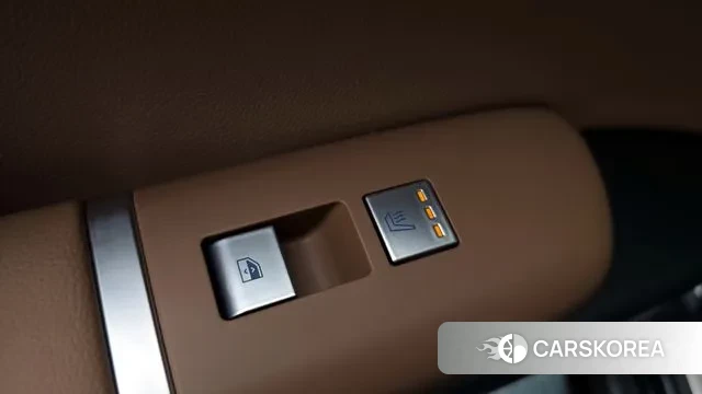 Hyundai Grandeur (GN7) id 3533296 из Кореи 9