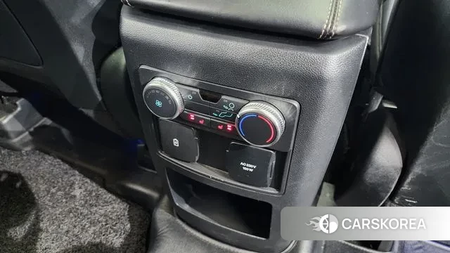 Ford Explorer 6th Generation id 3000025 из Кореи 9