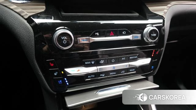 Ford Explorer 6th Generation id 3916133 из Кореи 9