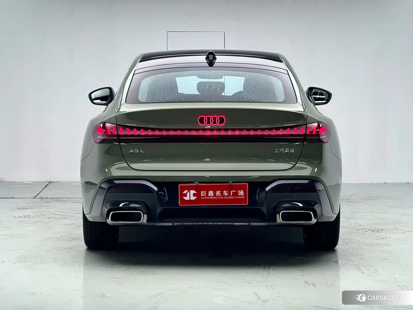 Audi A5L id 4686026 из Китая 9