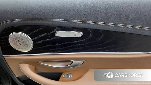 Mercedes-Benz E-Class W213 id 3954476 из Кореи 9