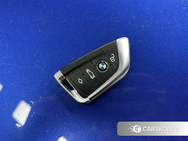 BMW 3 series id 4253806 из Китая 9