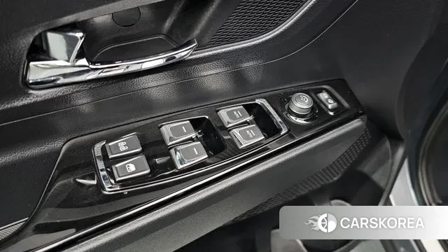 Ssangyong Beautiful Korando id 3448119 из Кореи 9