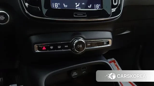 Volvo XC40 id 3509342 из Кореи 9