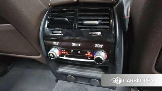 BMW 5 Series (G30) id 3319391 из Кореи 9