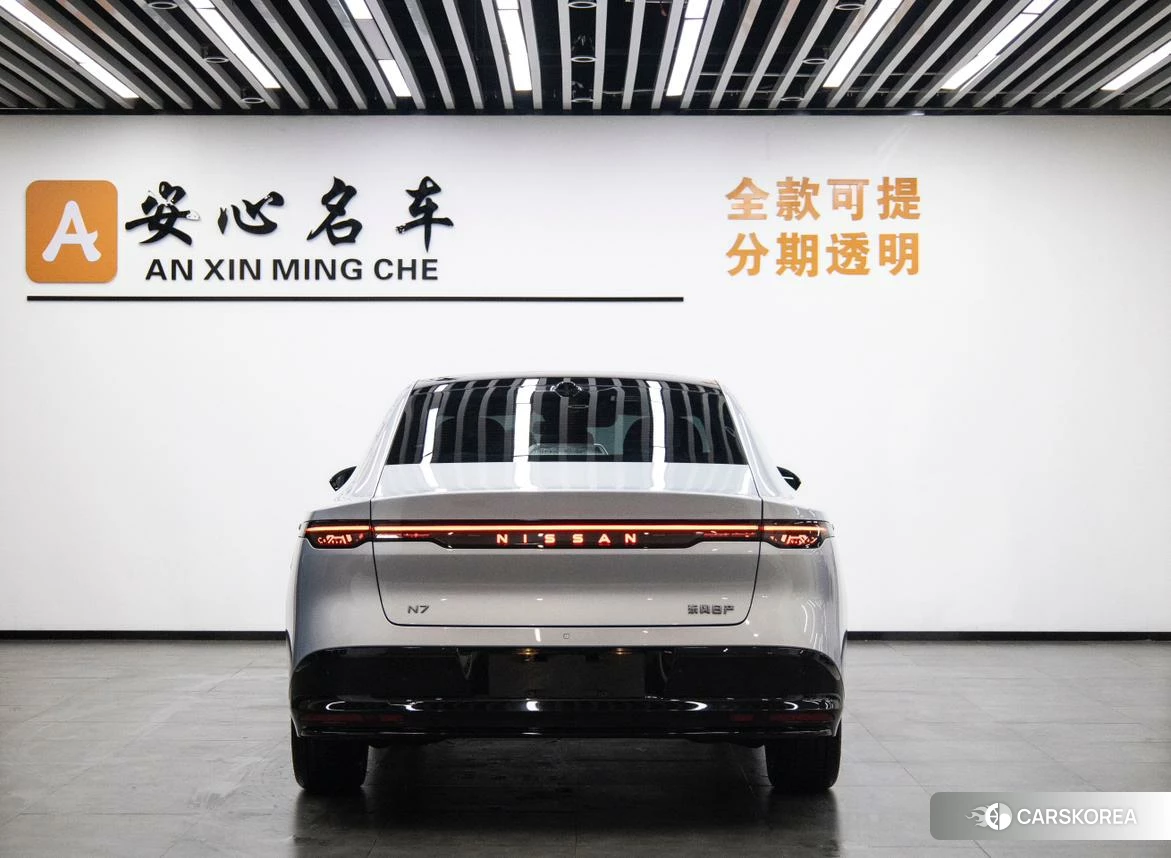 Nissan N7 id 4512385 из Китая 9
