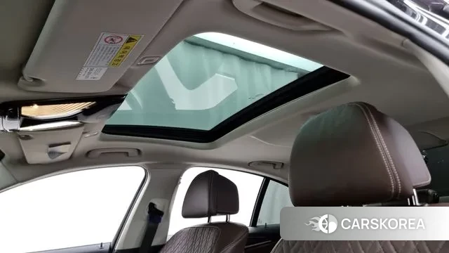 BMW 5 Series (G30) id 3045570 из Кореи 9