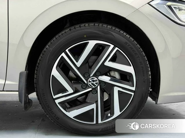 Volkswagen Sagitar id 4273918 из Китая 9