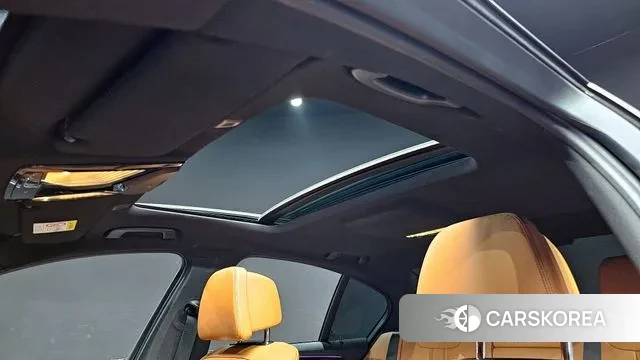 BMW 5 Series (G30) id 3556933 из Кореи 9