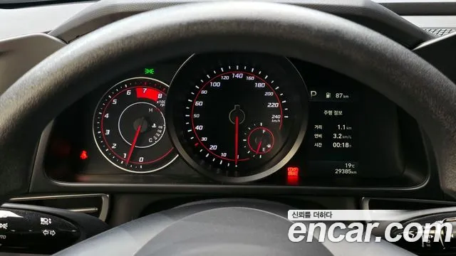 Hyundai Avante (CN7) id 2667898 из Кореи 9