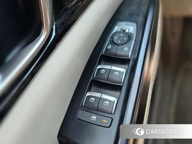 Kia Carnival 4th generation id 3941780 из Кореи 9