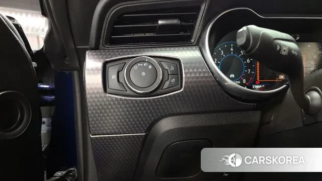 Ford Mustang id 3429099 из Кореи 9