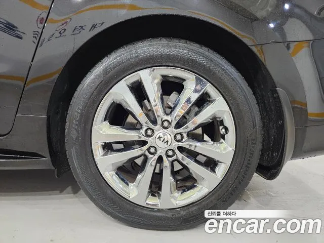 Kia All New Carnival id 2819240 из Кореи 9