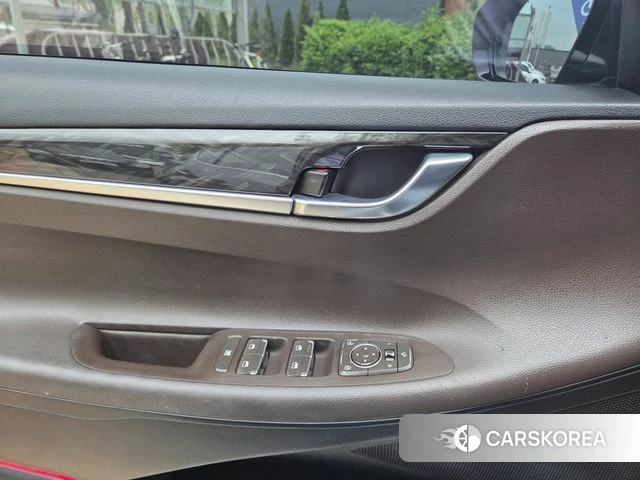 Hyundai Grandeur IG id 4615222 из Кореи 9