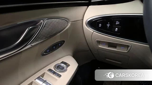 Genesis GV70 id 3512579 из Кореи 9