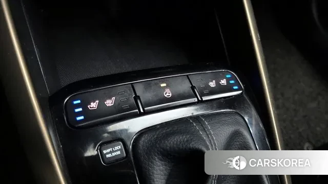 Kia Stonic id 3588216 из Кореи 9