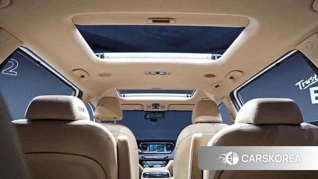 Kia The New Carnival id 3568539 из Кореи 9