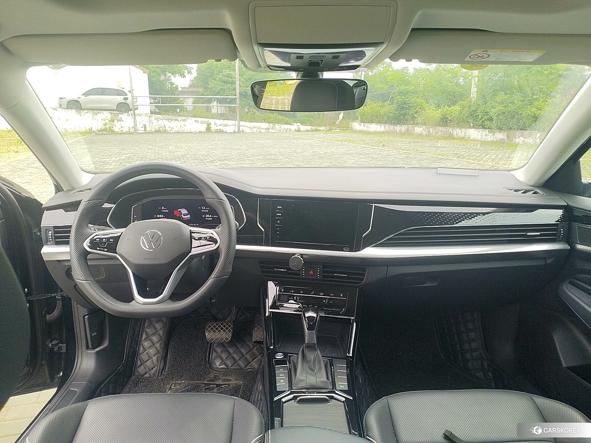 Volkswagen Passat id 4515185 из Китая 9