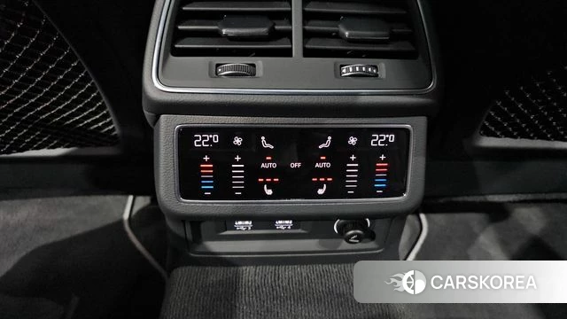 Audi A7 (4K) id 4019762 из Кореи 9