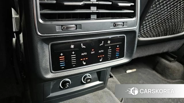 Audi Q7 (4M) id 4019647 из Кореи 9