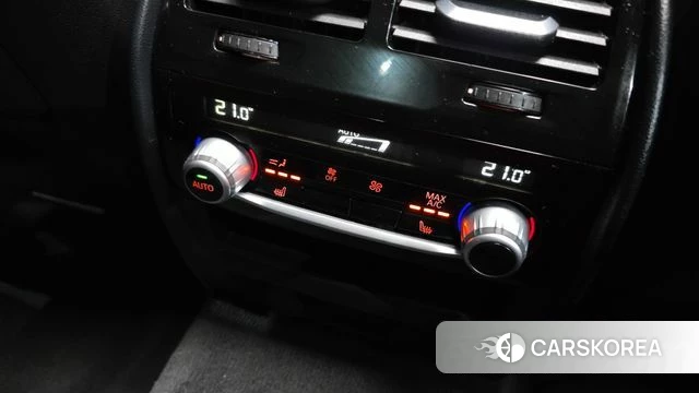 BMW 5 Series (G30) id 4020545 из Кореи 9