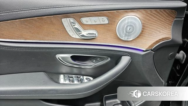 Mercedes-Benz E-Class W213 id 4225354 из Кореи 9