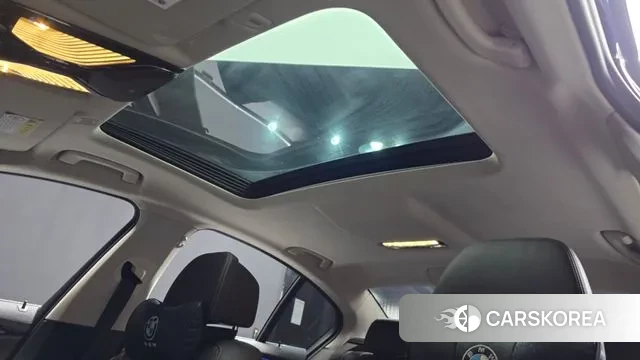 BMW 5 Series (G30) id 3636707 из Кореи 9