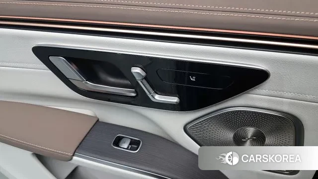 Mercedes-Benz EQS SUV X296 id 3310417 из Кореи 9