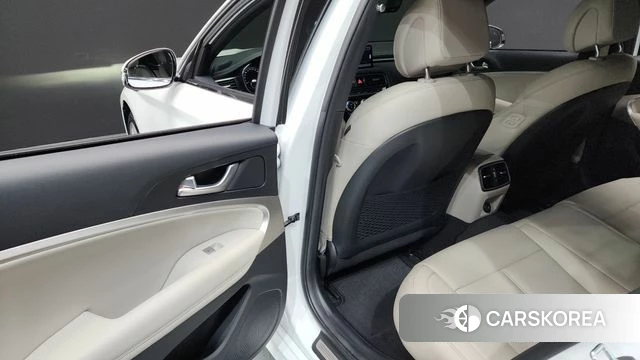 Genesis The New G70 id 3923883 из Кореи 9