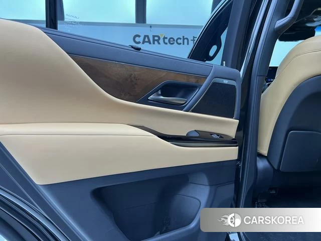 Lexus LX id 4258815 из Китая 9